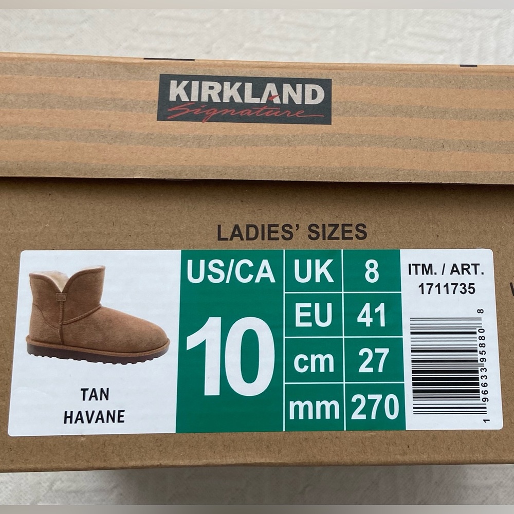 Kirkland Signature Women's Shearling Scalloped Edge Boot (Chestnut, US Footwear) - Picture 9 of 10